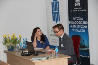 Ostatnią sesję VII prowadziła dr Joanna Bruś-Kosińska. Referat mgra Macieja Oleńskiego.